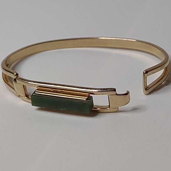 Vintage Avon Green And Gold Tone Bracelet - Picture 2 of 16